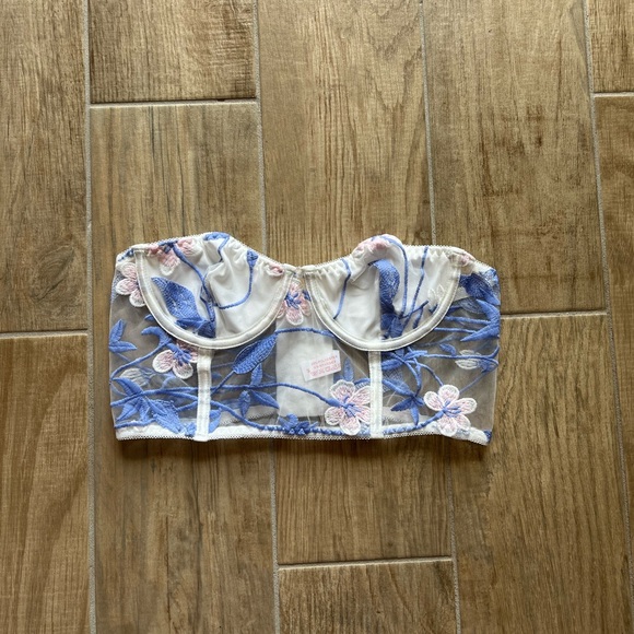 ROMWE white & blue floral embroidered sheer underwire corset top - Picture 2 of 10